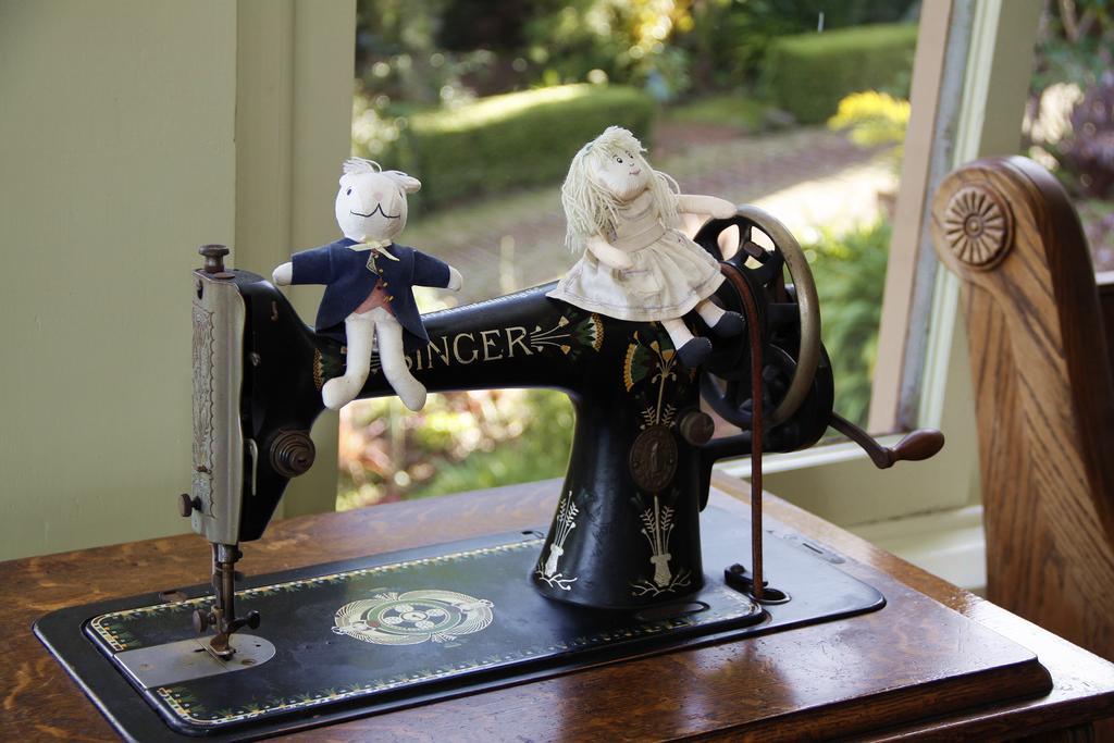 The Jabberwock Bed & Breakfast Monterey Buitenkant foto