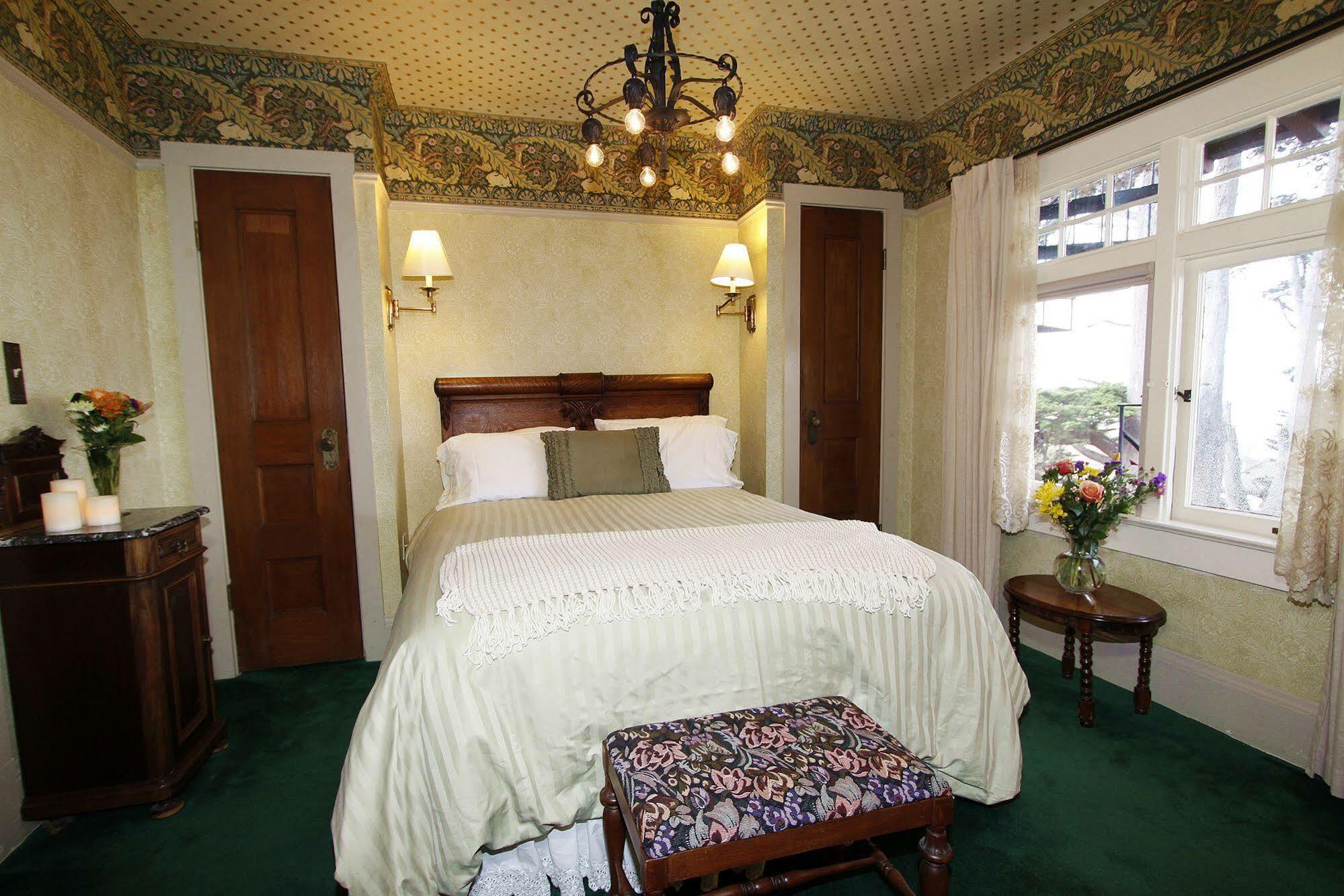 The Jabberwock Bed & Breakfast Monterey Buitenkant foto