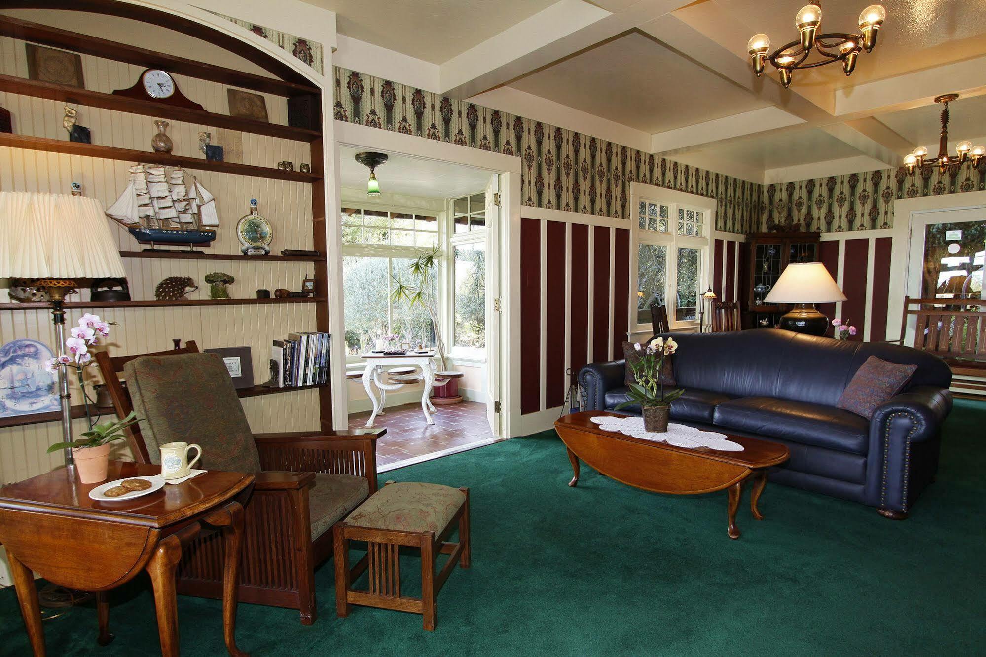 The Jabberwock Bed & Breakfast Monterey Buitenkant foto