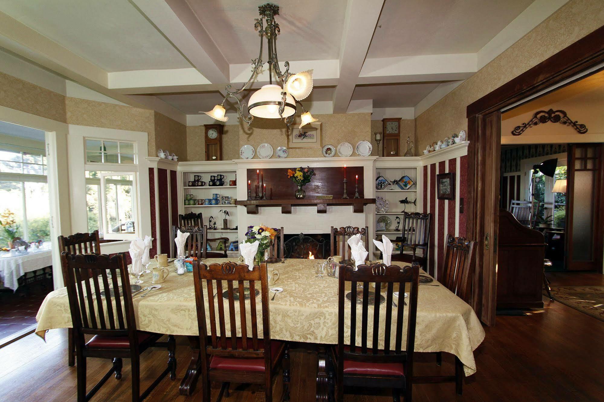 The Jabberwock Bed & Breakfast Monterey Buitenkant foto